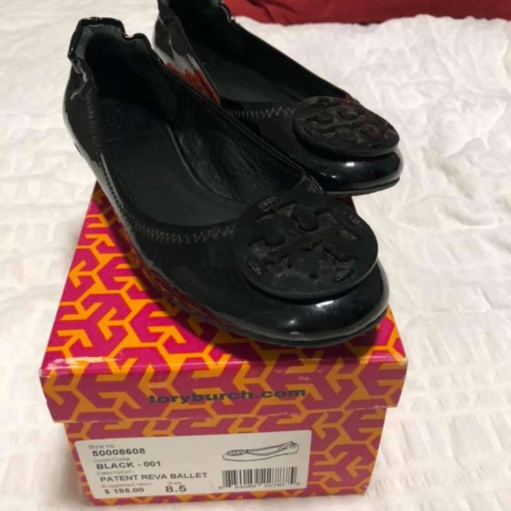 Tory Burch Black Patent Reva Flat 8.5